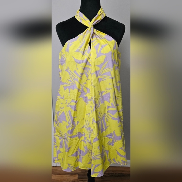 Venus Exotic Shadow Floral Twist Halter Dress- Size S - Picture 6 of 7